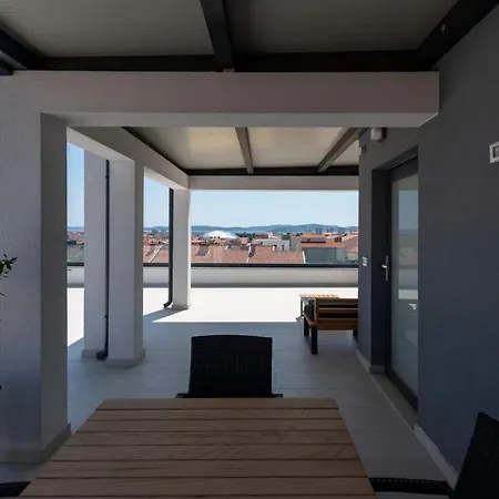 Penthouse Paola- Modern And Luxury In Apartmán