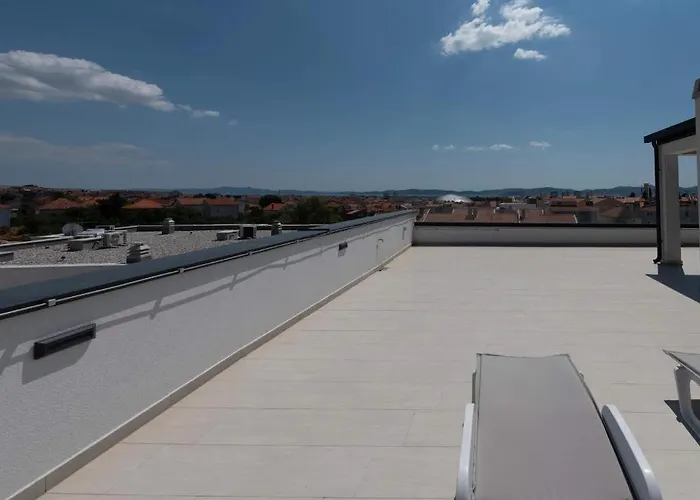 Lejlighed Penthouse Paola- Modern And Luxury In *
